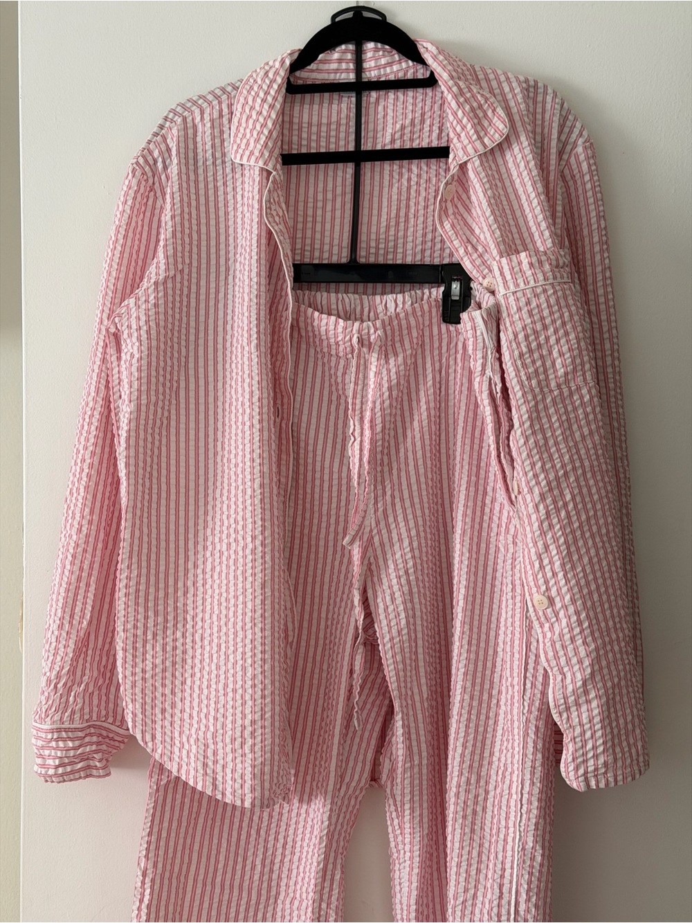 Matouk Matteo Pink White Striped Seersucker Pajama Set  Luxury Sleepwear- Size M